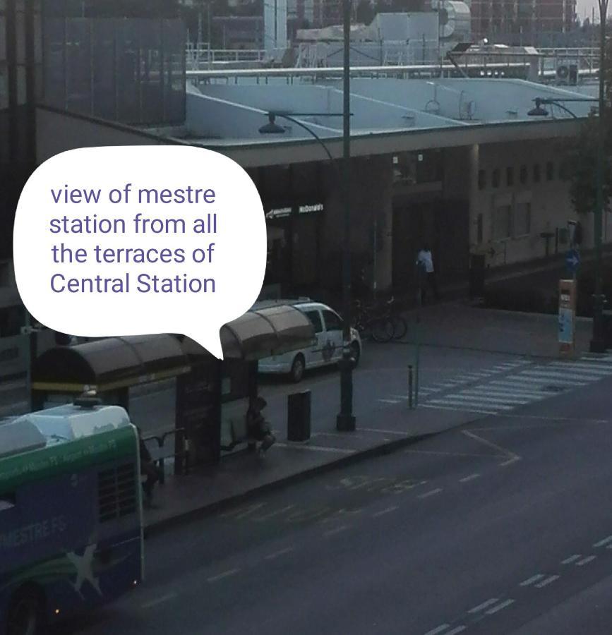 Central Station Rooms Mestre Eksteriør billede