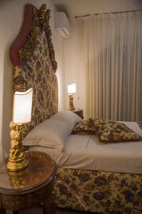 Central Station Rooms Mestre Eksteriør billede